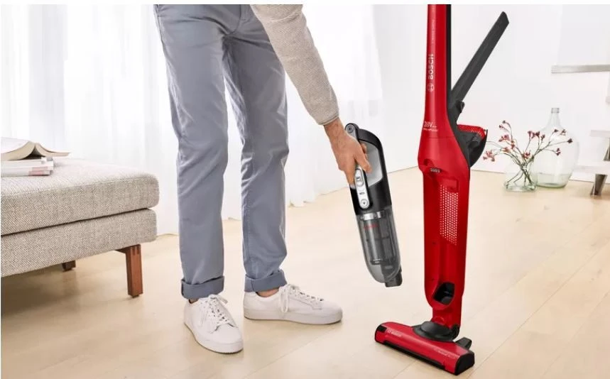 Įkraunamasis dulkių siurblys Bosch Serija 4 BBH3ZOO28, Raudonos spalvos