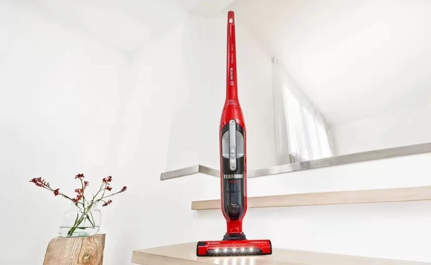 Įkraunamasis dulkių siurblys Bosch Serija 4 BBH3ZOO28, Raudonos spalvos