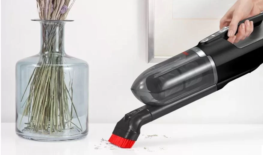 Įkraunamasis dulkių siurblys Bosch Serija 4 BBH3ZOO28, Raudonos spalvos