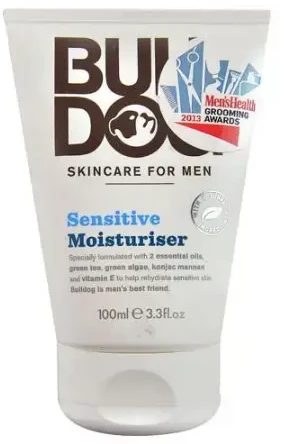 „Bulldog“ drėkinamasis kremas vyrams jautriai odai „Sensitiv e Moisturiser“, 100 ml
