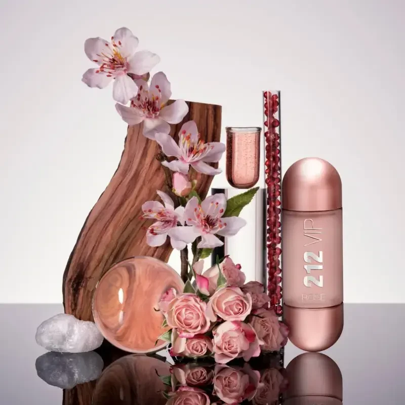 Carolina Herrera 212 Vip Rosé EDP Purškiklis, 80 ml
