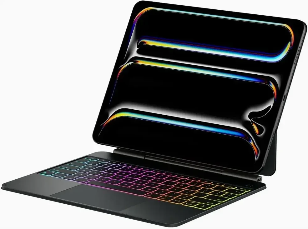 Dėklas Typecase Edge Pro su klaviatūra for Apple iPad Pro 13″ M4 2024 / M5 2025 juodos spalvos