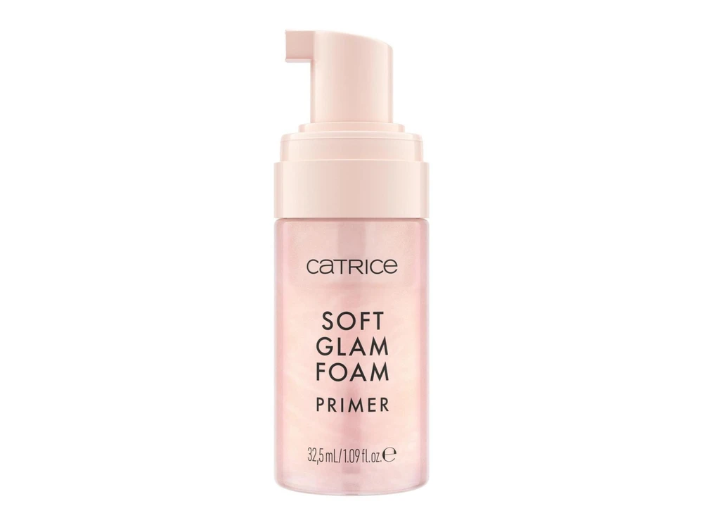 „Catrice Soft Glam“ putų makiažo pagrindas, 32,5 ml