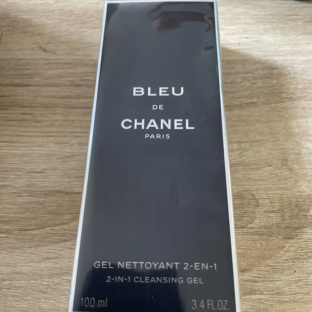 Bleu De Chanel Gel Nettoyant 2 En 1 100m