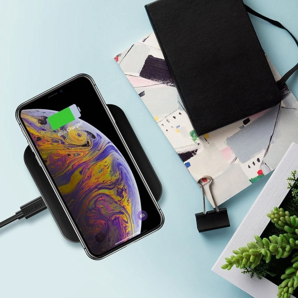 Choetech rinkinys 2 x Qi 10W belaidis įkroviklis ausinėms juodas (T511-S) + 2 x USB laidas - microUSB juodas