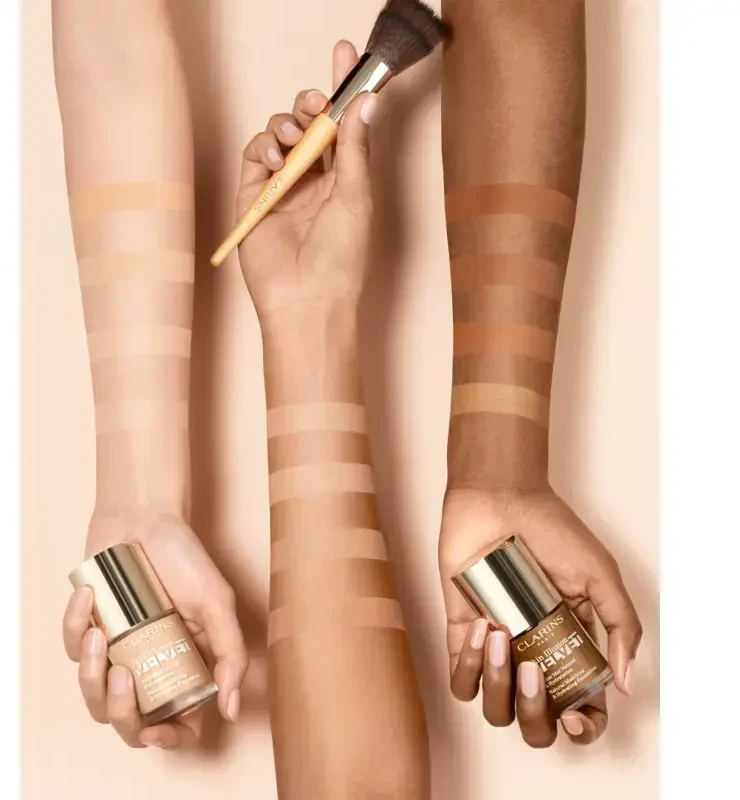 Clarins Skin Illusion Velvet Foundation 30 ml