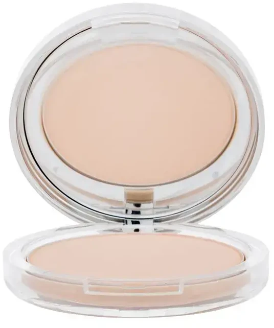 Clinique Beveik pudros makiažas SPF15