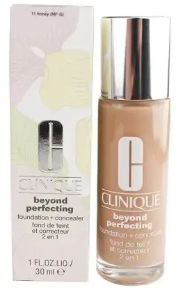 „Clinique Beyond Perfecting Foundation“ makiažo pagrindas ir kaukė „10 Honey“, 30 ml