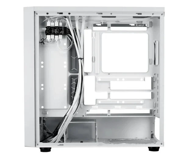 Kompiuterio Korpusas - Cooler Master MasterBox 600 Baltas su Multicolor Apšvietimu