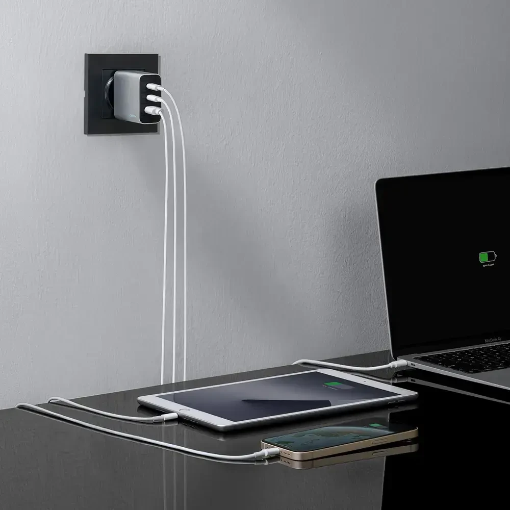 Cuktech 65 W GaN 2 x USB-C 1 x USB-A sieninis įkroviklis – pilkas