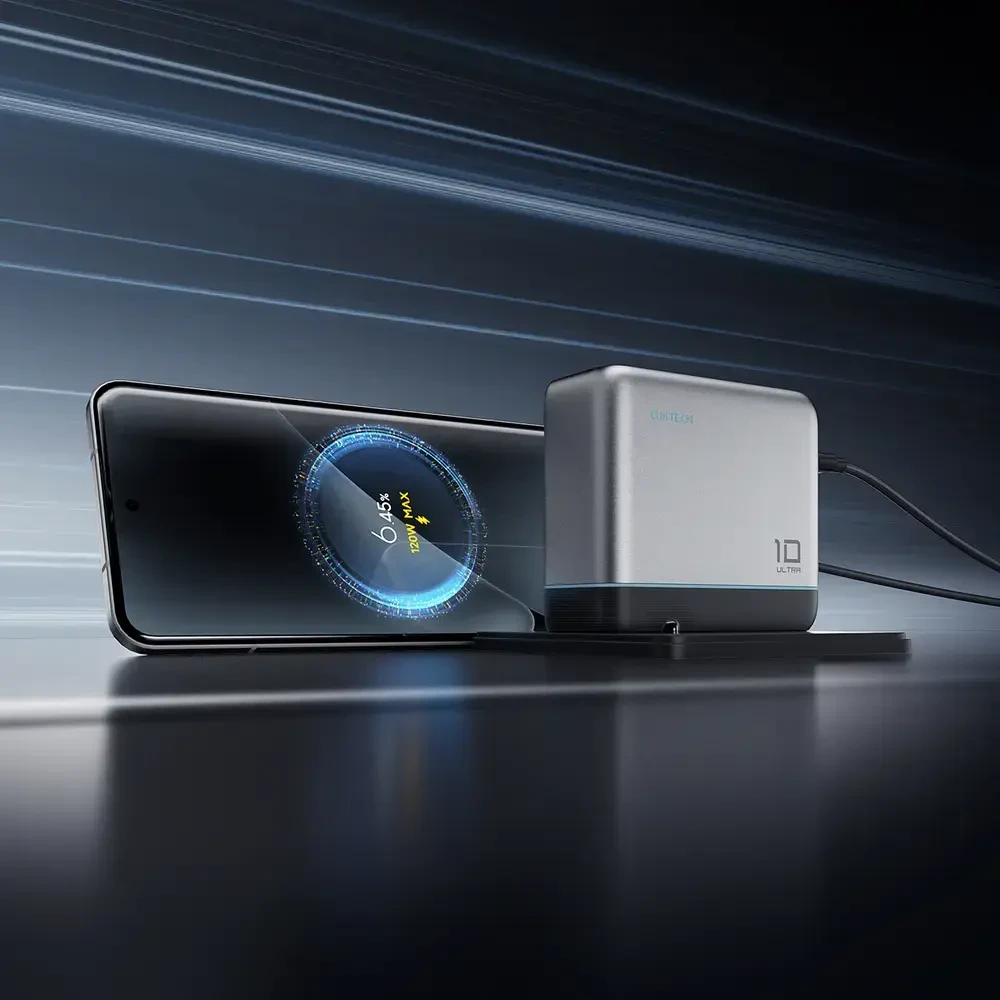 Cuktech AD1204U 120 W sieninis įkroviklis su ekranu ir USB-C laidu – sidabrinis