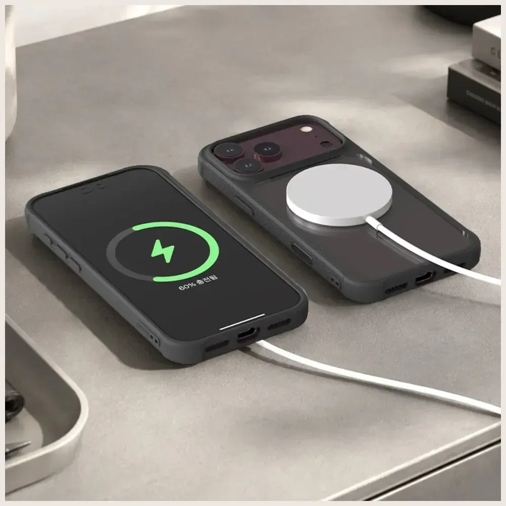 Dėklas Araree Duple M Armor MagSafe do iPhone 18 Pro Max / 17 Pro Max balta