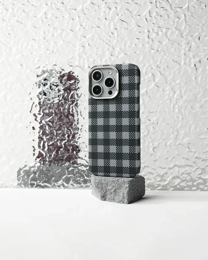 Benks Dėklas Magnetic Armor Vichy Kevlar (BF65) skirtas Apple iPhone 16 Pro juodos spalvos