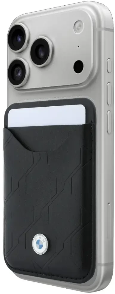 BMW „Quilted Pattern Metal Logo“ dėklas ir piniginė, skirti iPhone 18 Pro / 17 Pro, juodas