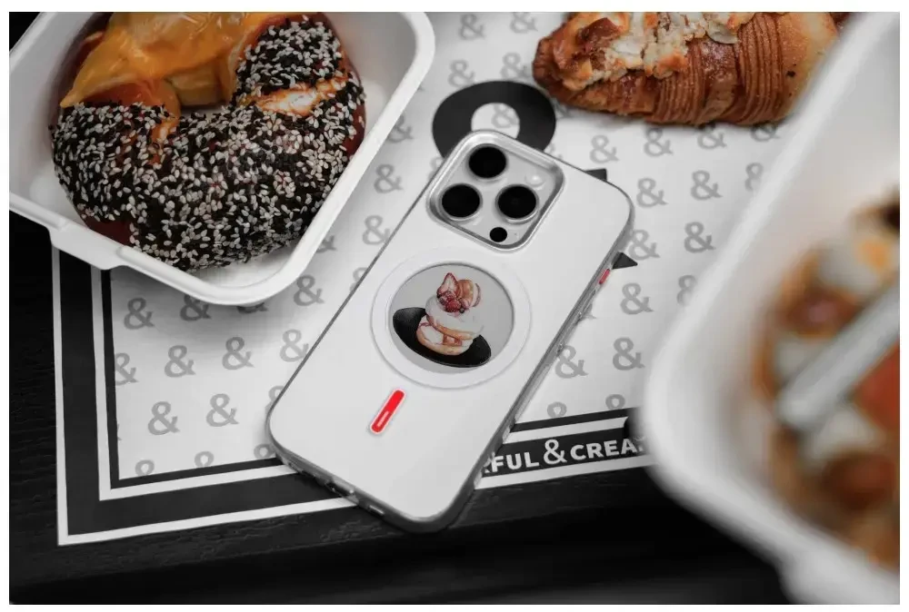 Dėklas XTREM Instant Custom E-INK skirtas iPhone 15 Pro baltas