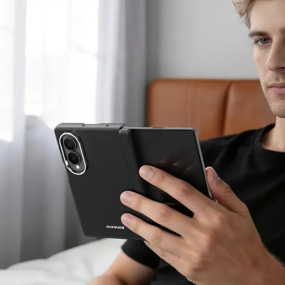 Dux Ducis Vyne MagSafe suderinamas dėklas Samsung Galaxy Z Fold 8 – Juodas