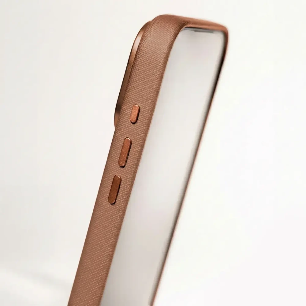Telforceone Etteri Elegant Mag dėklas, skirtas iPhone 17 Pro / 18 Pro, rudas