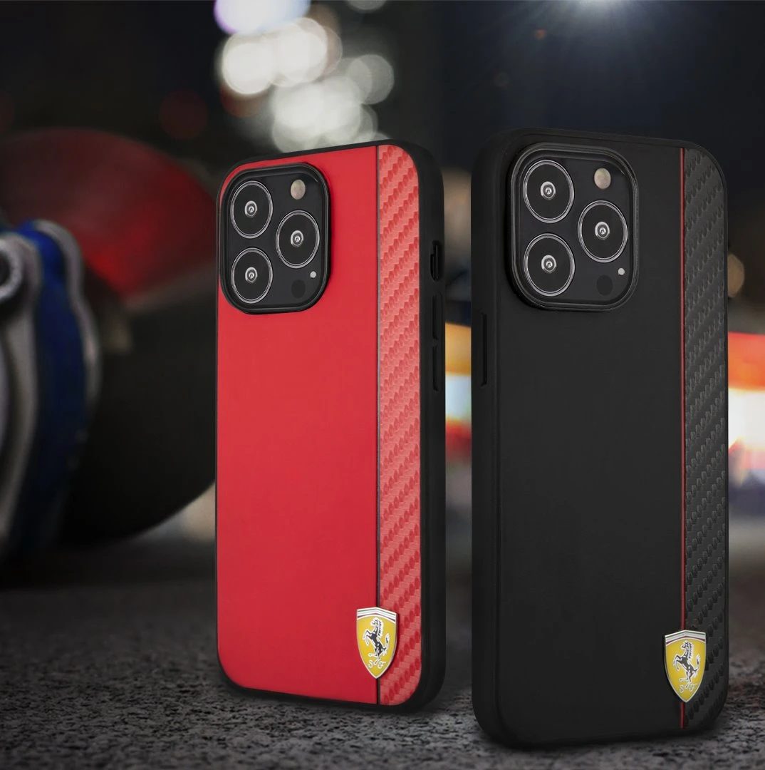 „Ferrari FESAXHCP13XBK iPhone 13 Pro Max“ 6,7 colio juodas kietas dėklas „On Track Carbon Stripe“