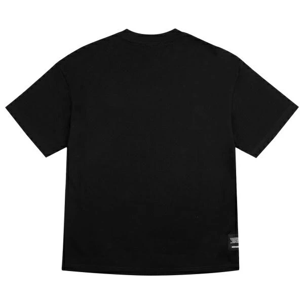 Dėklas Skinarma T-Shirt Bolt L juodos spalvos