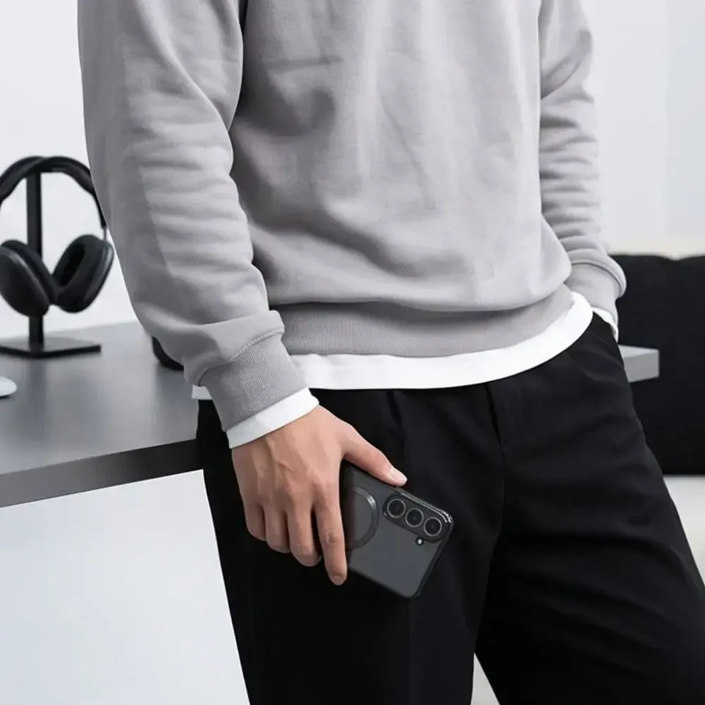 Dėklas TECH-PROTECT MAGFLEX MAGSAFE GALAXY S26 FE SHINY Juodas