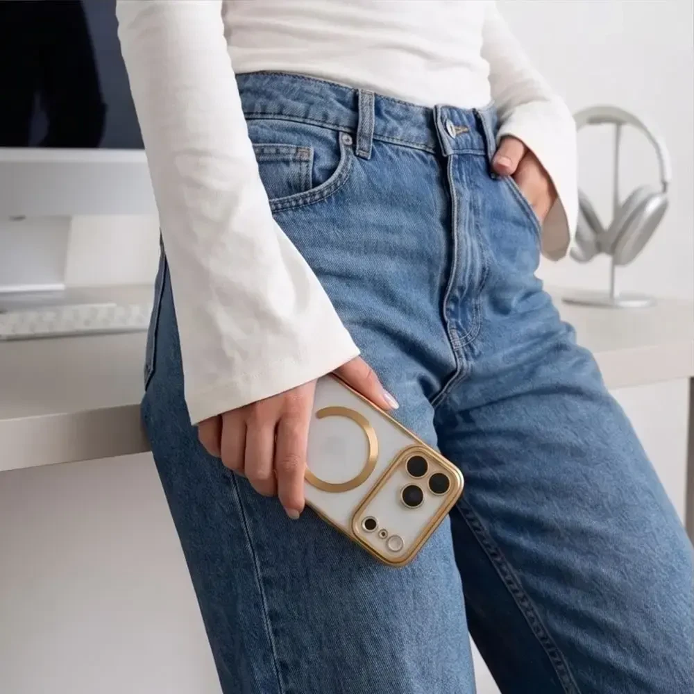 Dėklas TECH-PROTECT MAGFLEX MAGSAFE IPHONE 17 PRO MAX / 18 PRO MAX SHINY GOLD