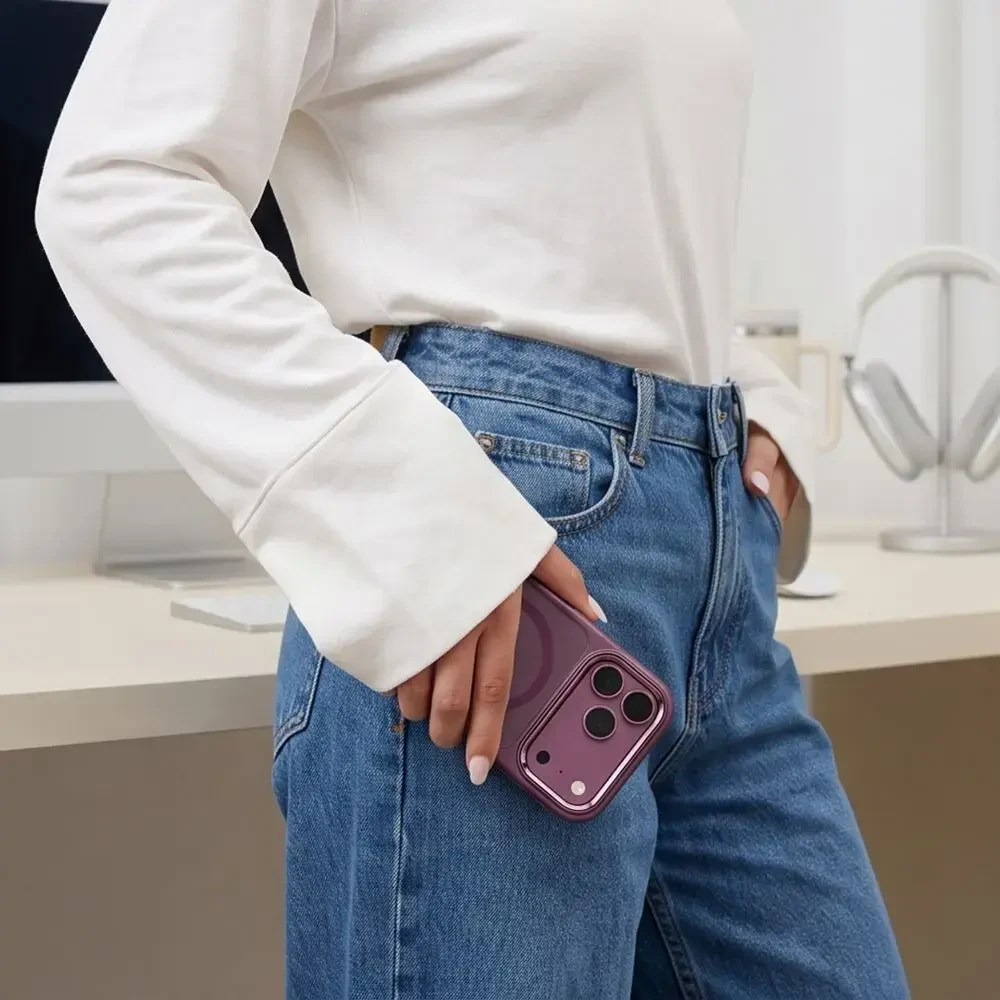 Dėklas Tech-Protect Magmat Magsafe CC do iPhone 17 Pro / 18 Pro dark cherry/clear