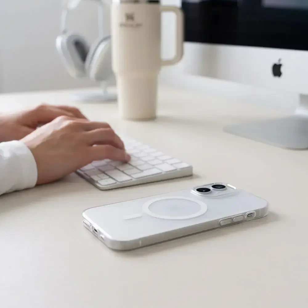 Dėklas Tech-Protect MagZero MagSafe Case for iPhone 17 - Matte Baltas