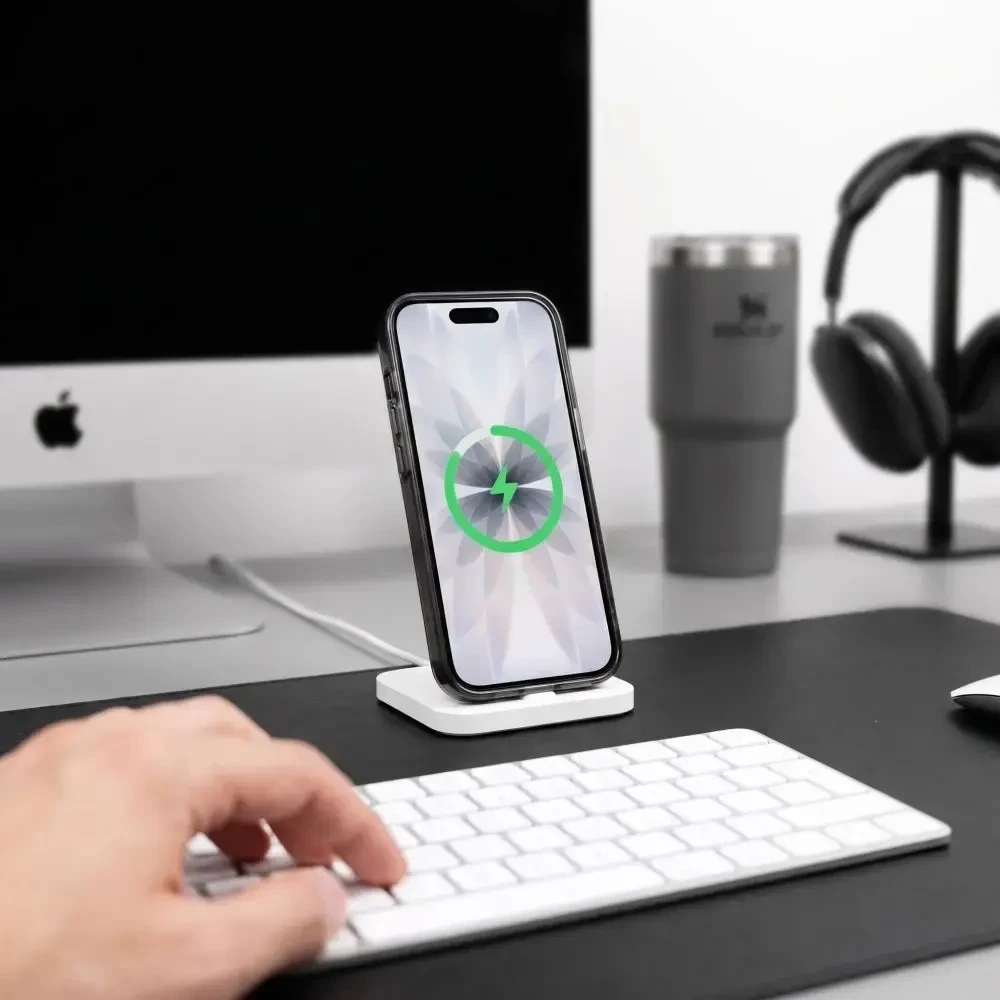 Dėklas Tech-Protect MagZero MagSafe case for iPhone 17 - matte juodas