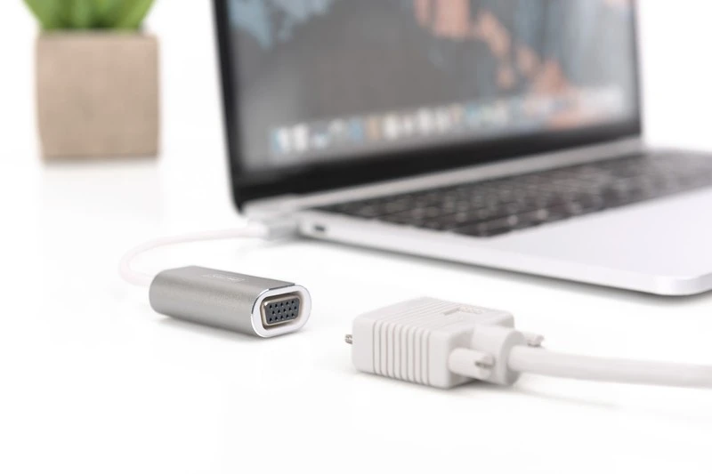 Assmann Electronic DIGITUS USB3.0 Typ C VGA grafinis adapteris Alu korpusas 20cm kabelio mikroschemų rinkinys VL100+IT6513 baltas