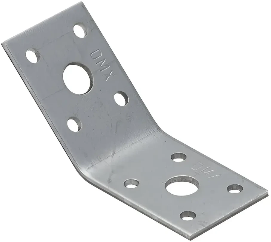 DMX Montavimo kampas, 135°, 50x50x35x2,5mm, cinkuota
