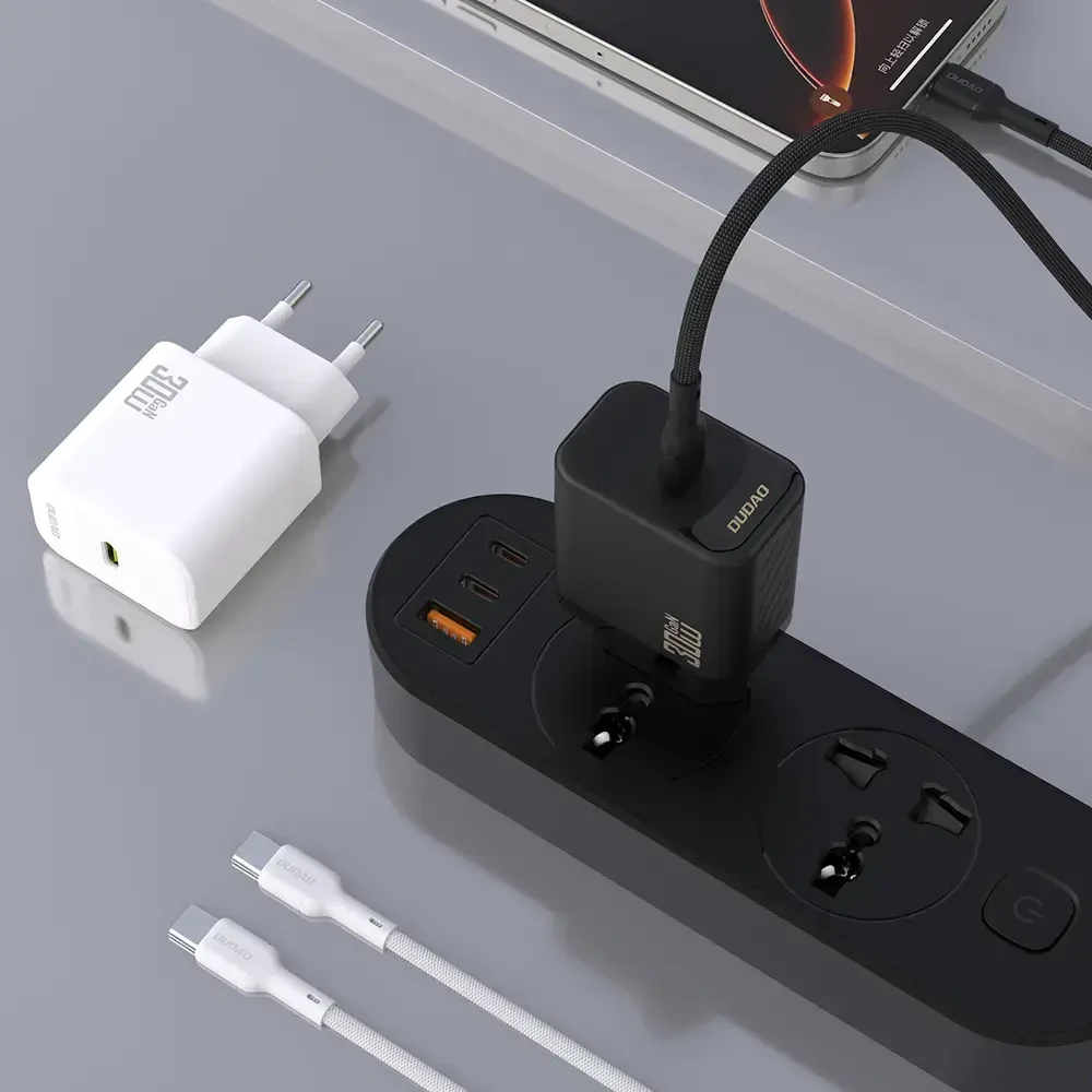 Dudao A27PCEU PD 30W GaN USB-C sieninis įkroviklis su USB-C laidu - Juodas
