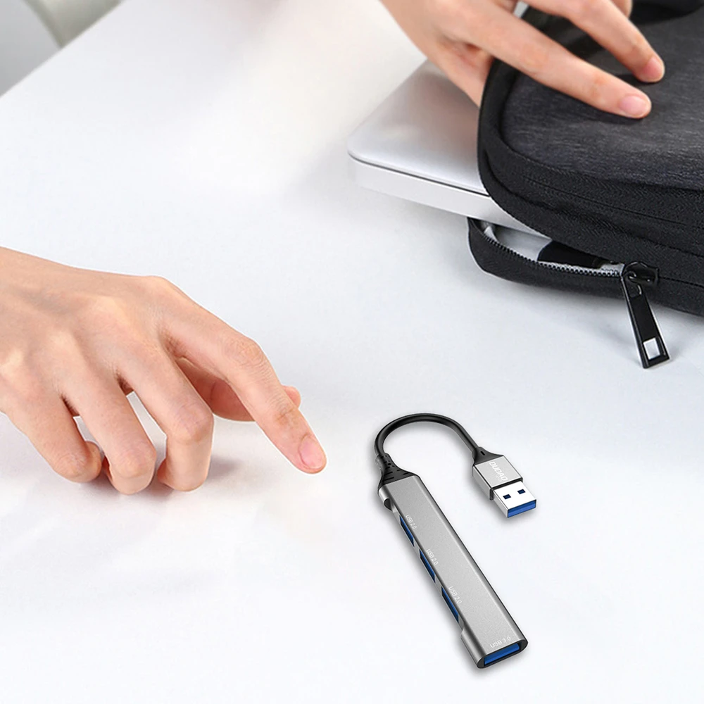 USB šakotuvas Dudao (A16B) USB to (1xUSB 3.0; 3xUSB 2.0) juodas