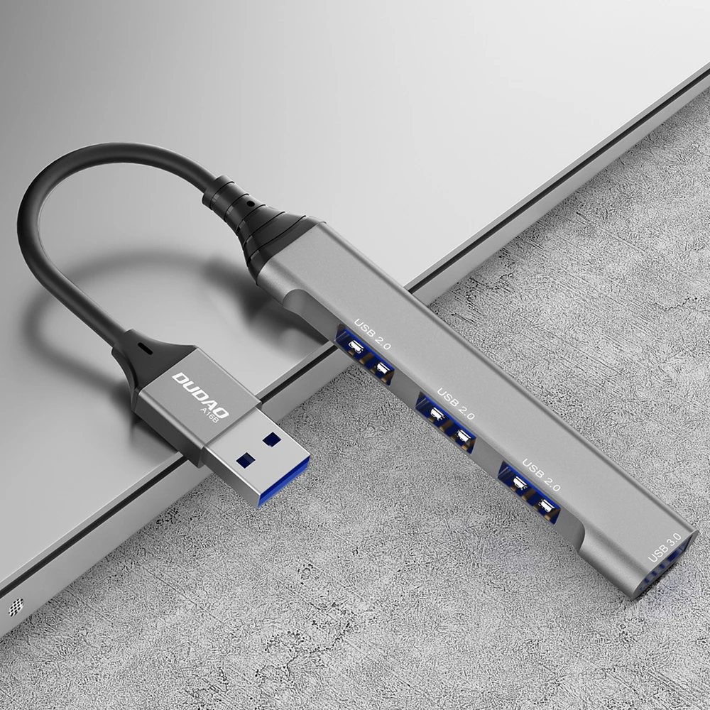 Dudao A16B USB šakotuvas su keturiomis jungtimis