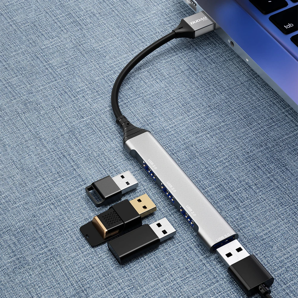 USB šakotuvas Dudao (A16B) USB to (1xUSB 3.0; 3xUSB 2.0) juodas
