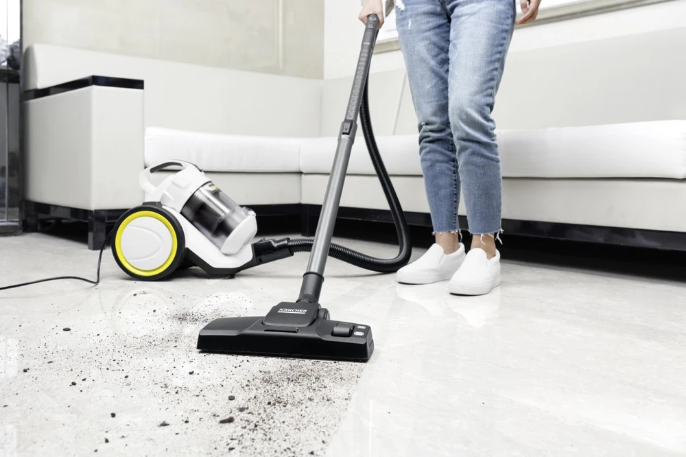 Dulkių siurblys su daugiaciklone technologija Karcher VC 3 (1.198-053.0)