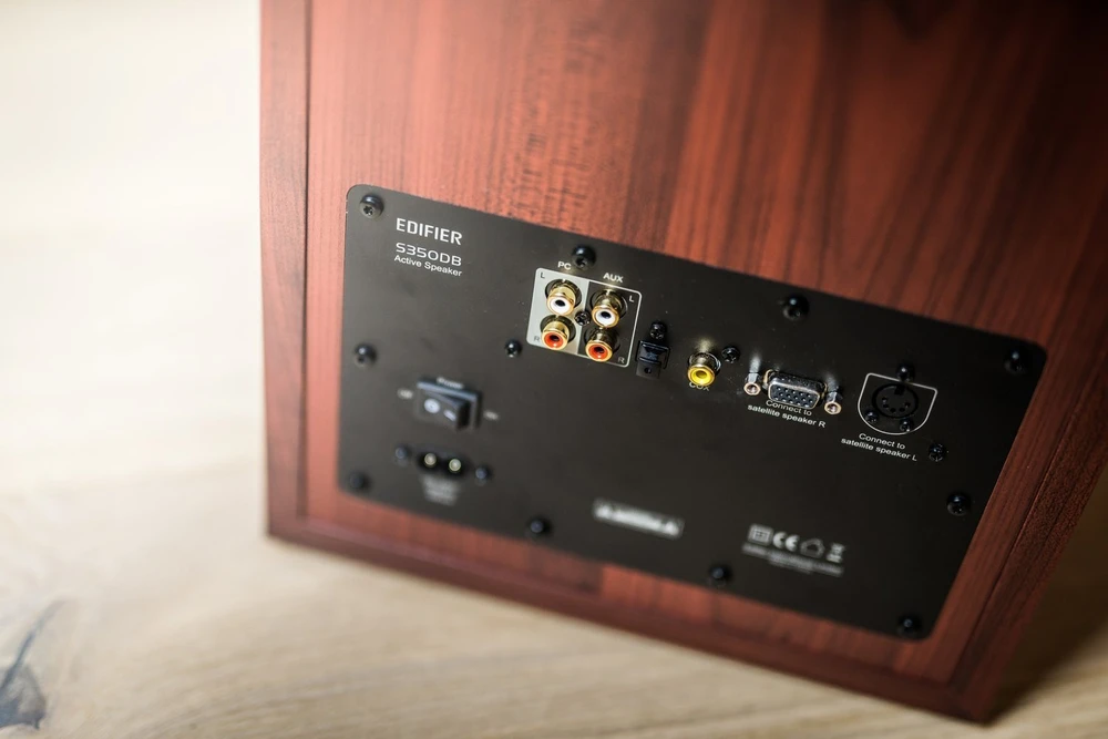 Kompiuterio kolonėlės Edifier S350DB 2.1, Rudos spalvos