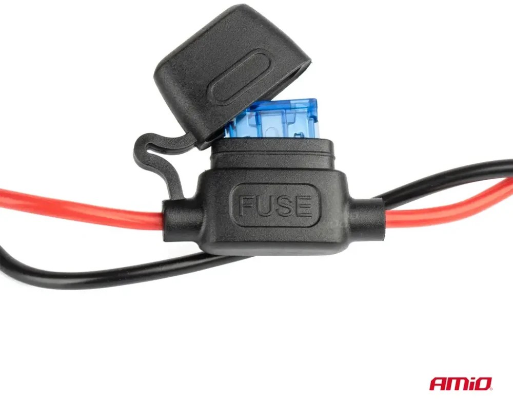 Išplėtimo lizdas su voltmetru, USB ir USB-C 12–24 V, AMIO-03782