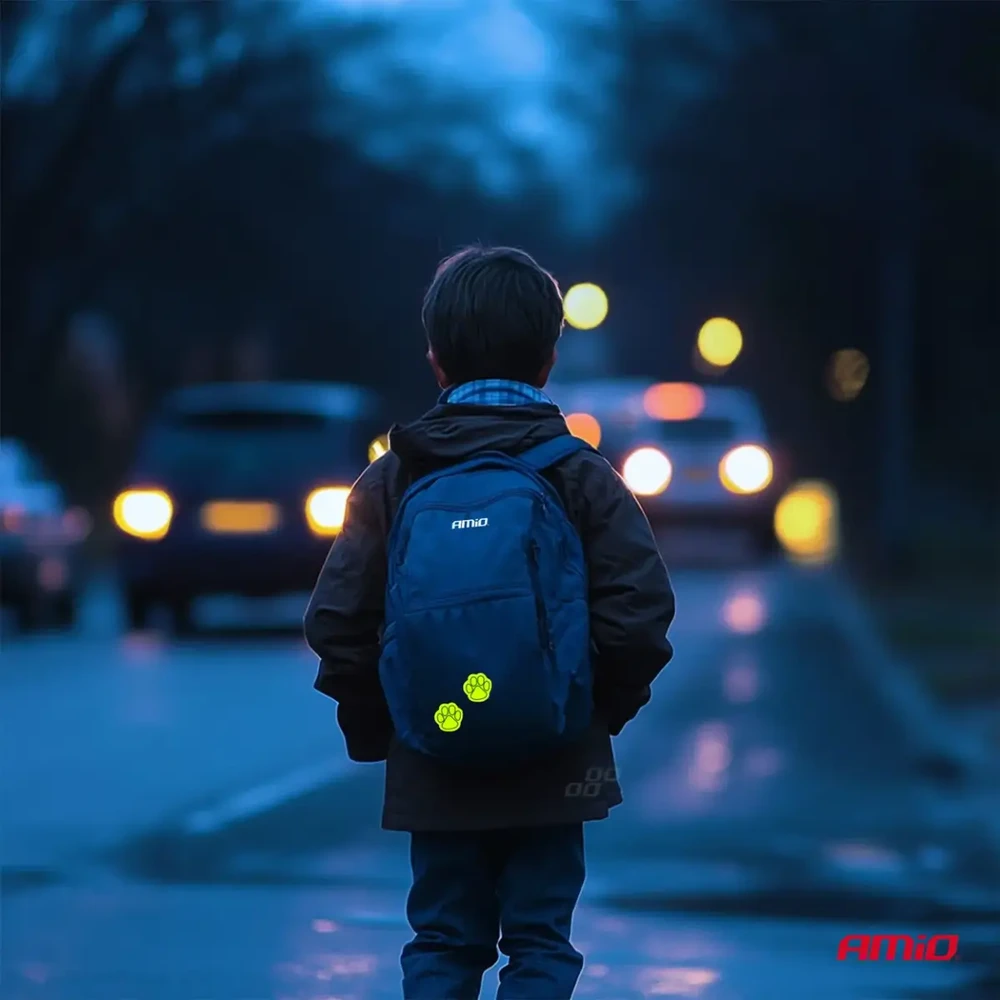 Fluorescenciniai šviesą atspindintys įspėjamieji lipdukai vaikų kojoms amio-03940