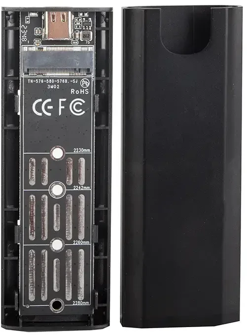 Fusion Accessories „Fusion M2“ į USB-C M-key SSD disko adapteris, juodas