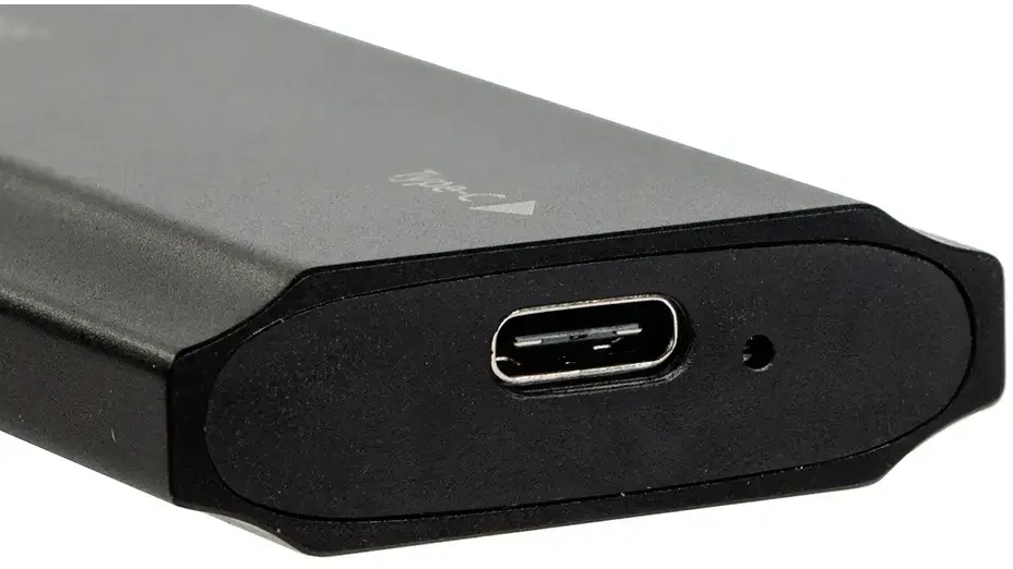 Fusion Accessories „Fusion M2“ į USB-C M-key SSD disko adapteris, juodas