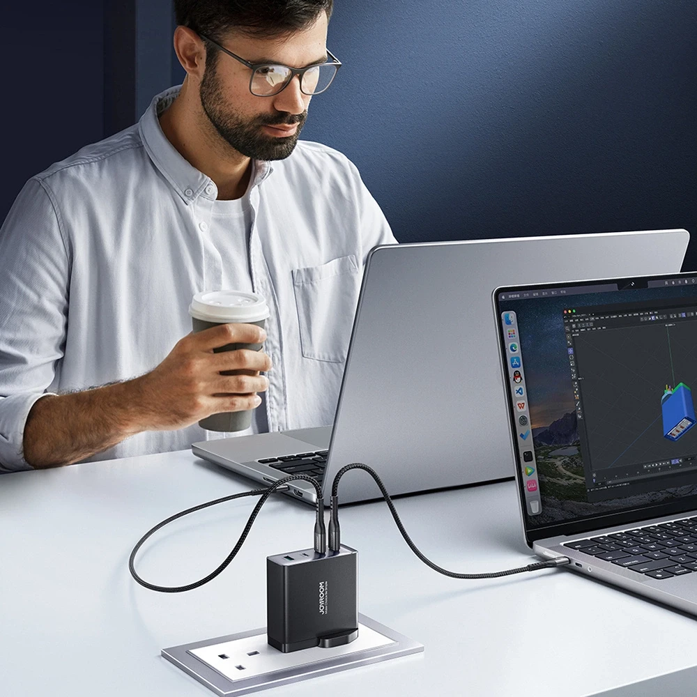 Įkroviklis GaN UK Joyroom JR-TCG05UK 140W 3x USB-C USB-A + kabelis USB-C / USB-C 240W 1.2m