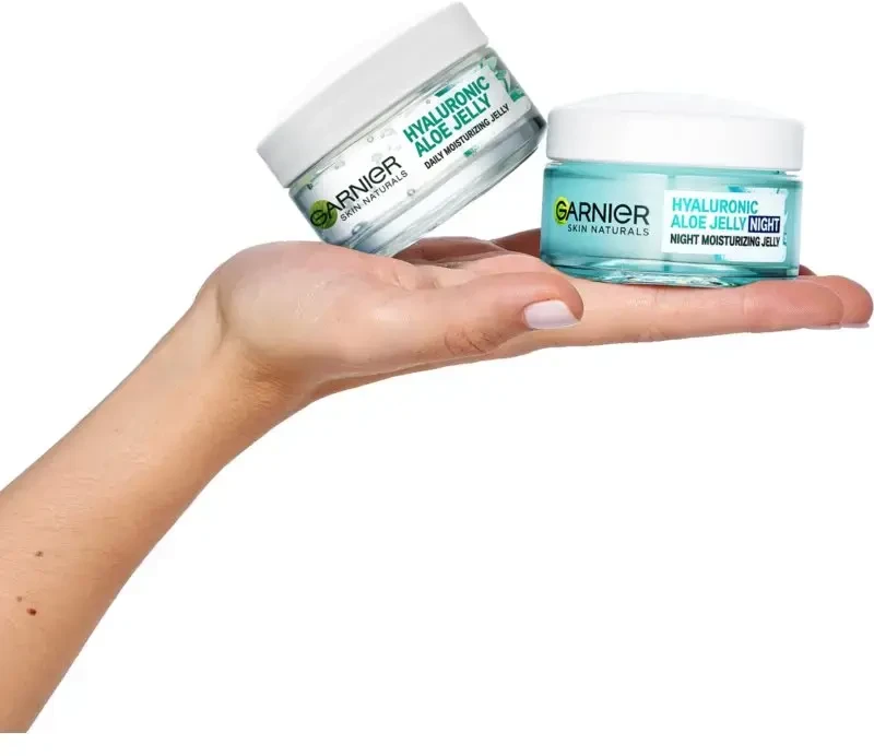 Garnier Skin Naturals Hyaluronic Aloe Night Moisturizing Jelly Night Skin kreminis moterims, 50 ml