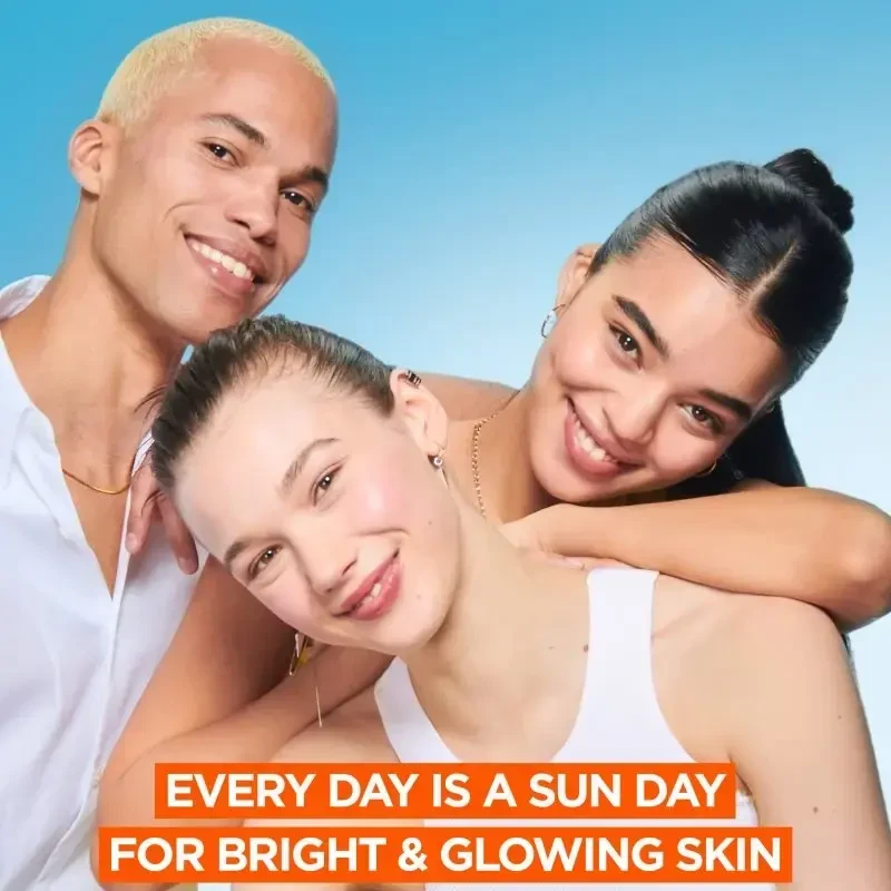 Garnier Skin Naturals vitamino C dieninis UV švytėjimo suteikiantis kremas