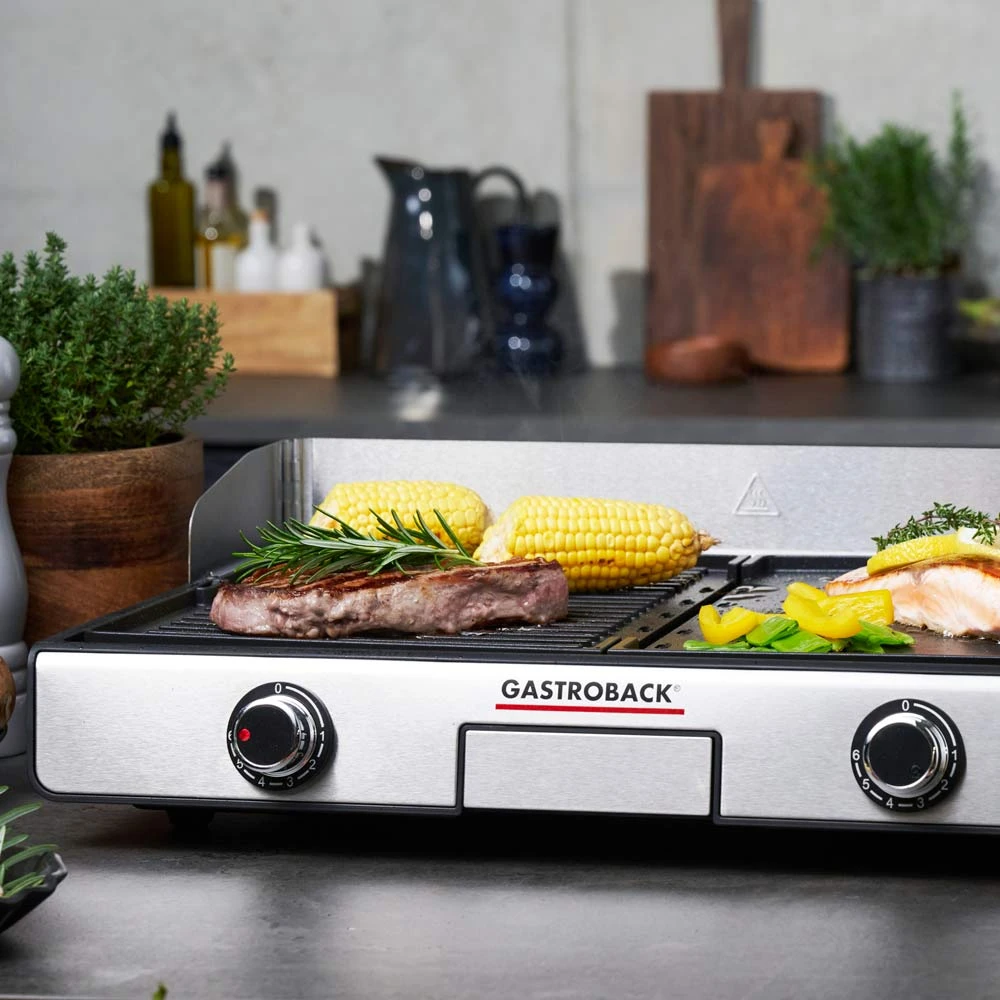 Gastroback 42524 Design Tisch-Grilis Plancha & BBQ 2.000W