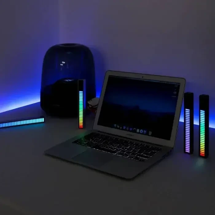 „GoodBuy“ LED garsu valdoma muzikinė lempa