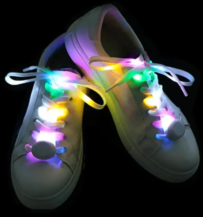 Goodbuy batraiščiai su LED šviesa balta