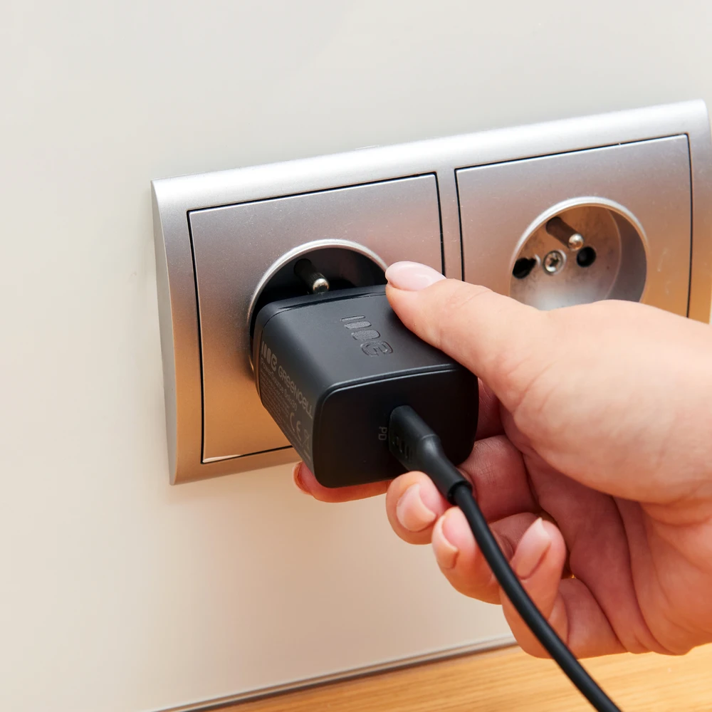 Green Cell Žalias Cell Greencell PowerSource Solo30 įkroviklis USB C juodas maitinimo adapteris 30 W maitinimo tiekimas