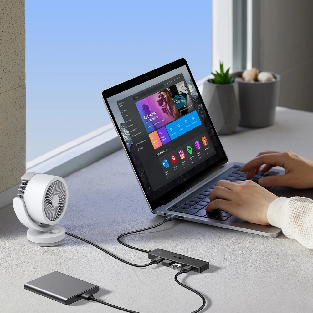 HUB Ugreen CM219 35574 with 4 USB-A 3.0 jungtys and USB-A 3.0 kabelis 1m - juodos spalvos