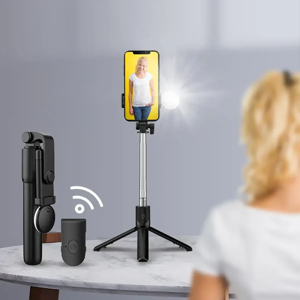 Hurtel Selfie stick WR1YXS telescopic tripod 0.71m with round lamp – juodos spalvos