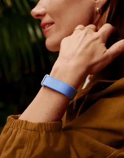 Išmanusis laikrodis Fitbit Wearable Google Air be apyrankės / GA11014-EU juodas